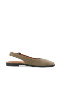 Natašas odos slingback batai taupe spalvos, su apvaliu pirštu, plokščiu padu ir atlošimu su apvaliu metaliniu sagtimi reguliavimui.
