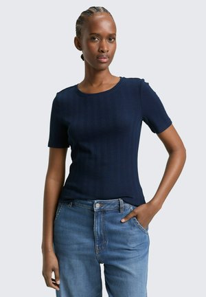 SLIM FIT - T-shirt basic