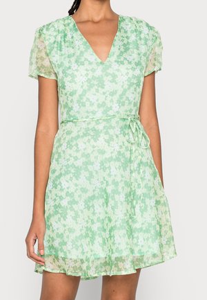 Vestido informal - green