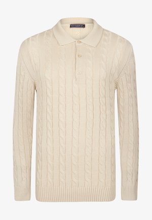 Pull en polo tricoté beige avec un motif en côtes, patte de boutonnage à trois boutons et poignets et ourlet côtelés. Texture douce et coupe décontractée.