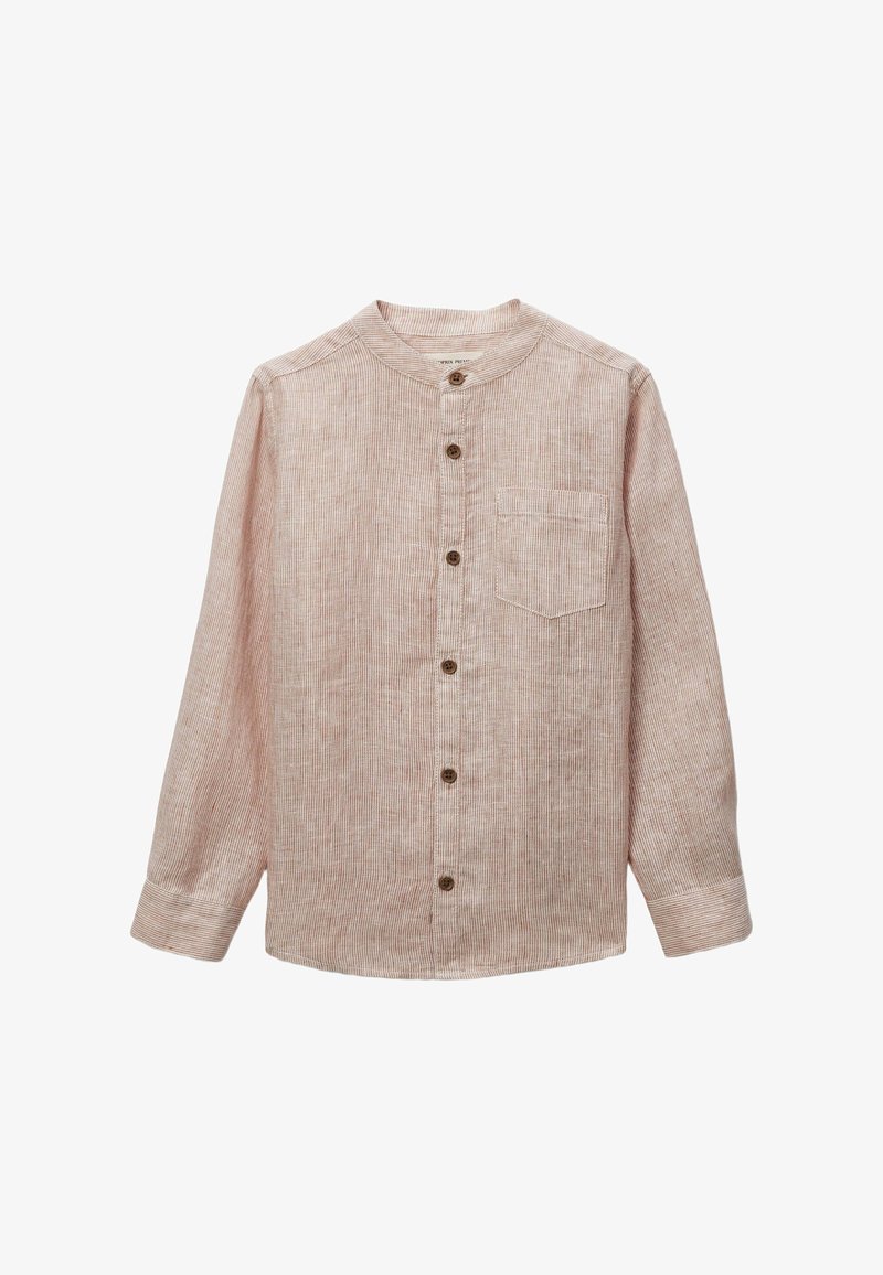 Chemise à manches longues, rose clair, avec un col mandarin, des rayures verticales blanches et roses, un bouton à l'avant et une poche sur la poitrine gauche. Tissu texturé.