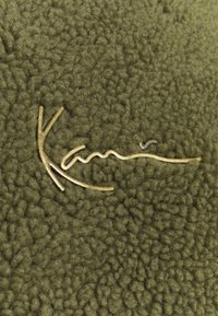 Karl Kani Felpa con cappuccio - dark green