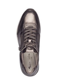 Metallisch grauer Leder-Sneaker mit runder Zehenpartie, strukturierten Akzenten und Schnürverschluss. Verfügt über einen Reißverschluss an der Seite für einfachen Zugang.