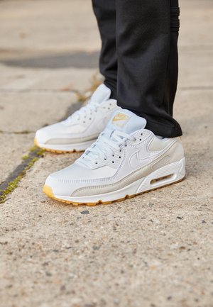 Zapatillas - off-white