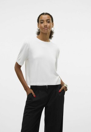 Vero Moda VMSILJE 2/4 O-NCK PULL GA NOOS - T-shirt basic - bright white