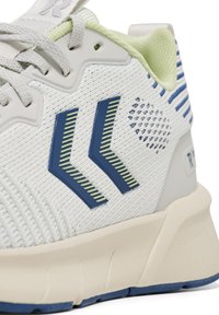Hummel REACH TR FLEX - Trainingsschuh - barely blue