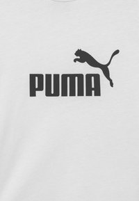 Puma LOGO TEE - T-shirt con stampa - puma white