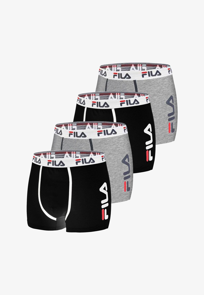 Quatre paires de boxers Fila en noir, gris et avec un accent blanc. Chacune présente une ceinture logo avec un design contrastant.