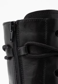 Zign Botines con plataforma - black