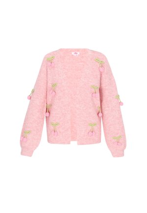 Roze gebreide cardigan met een V-hals, lange mouwen en geborduurde kersmotieven met groene bladeren. Zachte textuur en relaxte pasvorm.