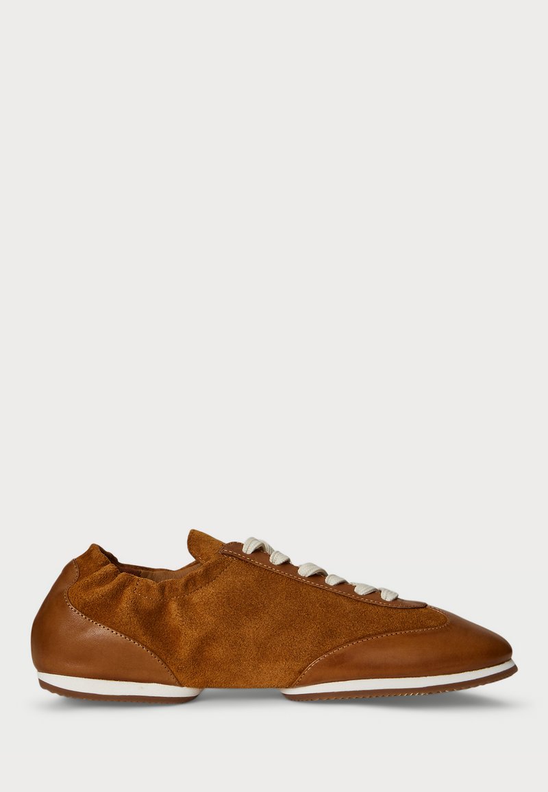 Polo Ralph Lauren THE LEATHER SUEDE PONY BALLERINA SNEAKER - Športni copati - rum
