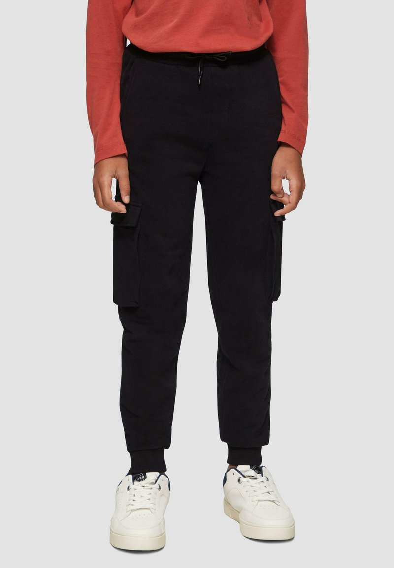 s.Oliver Trainingsbroek - schwarz