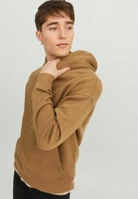 Jack & Jones JJESTAR  HOOD - Sweatshirt - otter