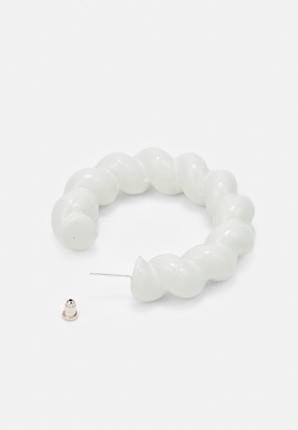 CURL HOOPS - Earrings2