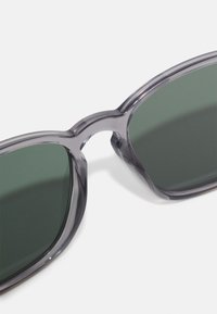 Polaroid Ochelari de soare - grey