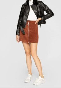 Stradivarius Giacca in similpelle - black