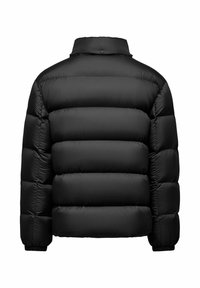 Zwarte pufferjack met een geborduurd ontwerp, hoge kraag en elastische manchetten. Gladde, glanzende stof met een afgeronde silhouet.