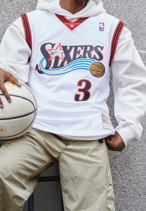 Joukkuetuote - white