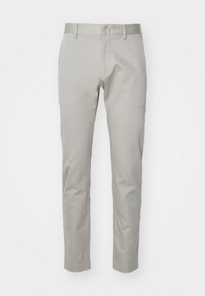 THEO - Pantalones chinos - fog