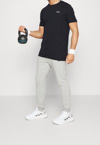 Under Armour T-shirt till träning - black