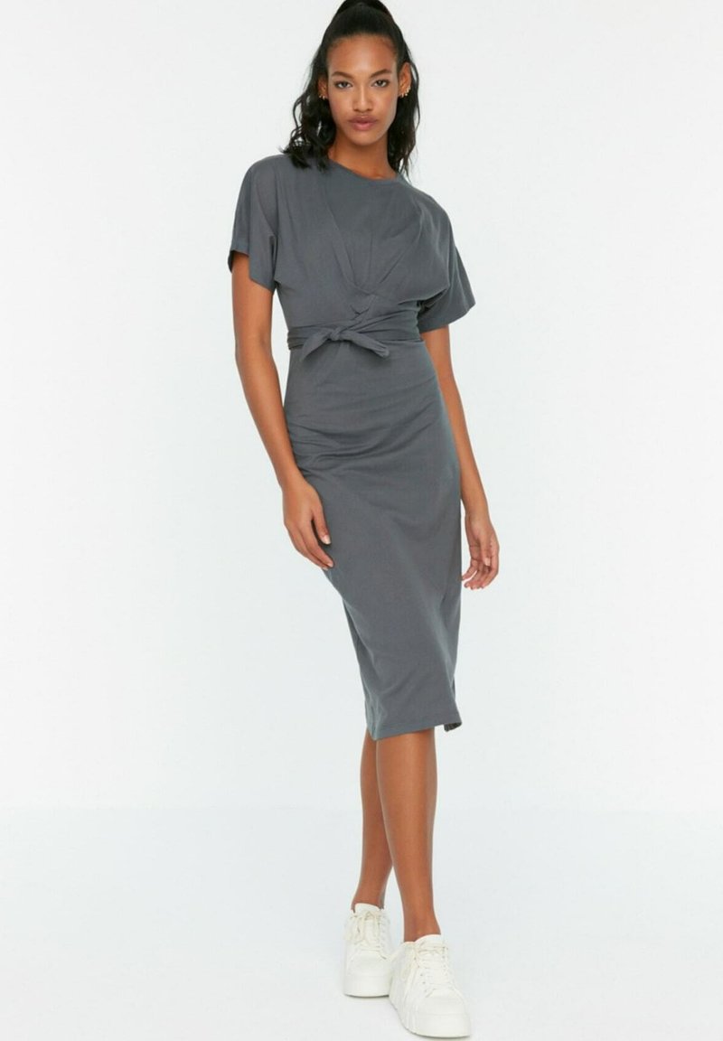 Damen Freizeitkleider | Trendyol Etuikleid grey/grau - SF64303 Damen Freizeitkleider | Trendyol Etuikleid grey/grau - SF64303