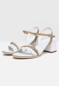 NeroGiardini Sandali - bianco