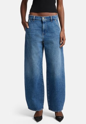Wijd-uitlopende blauwe denimjeans met een hoge taille, voorzien van een knoop- en ritssluiting, voorzakken en een vervaagde afwerking.