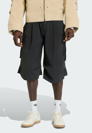 Shorts - black