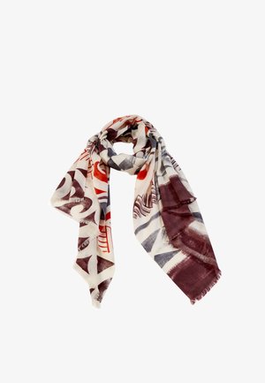 Blødt tørklæde med en cremefarvet baggrund og abstrakte mønstre i rød, grå og bordeaux. Kanterne er frynsete for ekstra tekstur og detaljer.