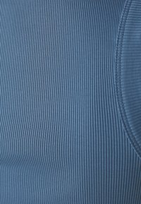 DRYKORN OLINA - Topper - blue