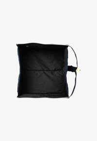 The Flat Lay Co. FLAT LAY MAKEUP BOX BAG - Toalettmappe - celestial blue embroidered velvet