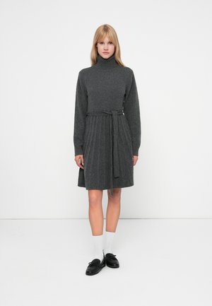 VITRINE ROLLNECK SHORT DRESS - Strickkleid - medium grey melange