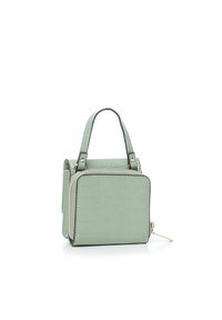 Zielona torebka z materiału ekologicznego o kwadratowym kształcie, z górnymi uchwytami, złotymi elementami i zamknięciem na zamek. Teksturowana powierzchnia z delikatnym wzorem.