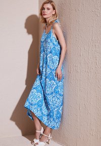 LELA REGULAR FIT - Jerseyjurk - blue