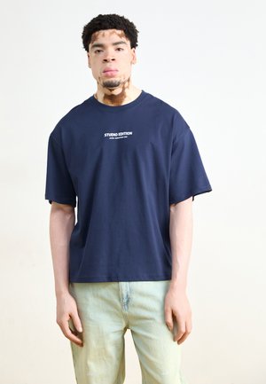 STUDIO EDITION - T-shirt con stampa - ultra navy