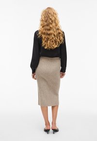 VILA VILOLO MIDI SKIRT - Jupe crayon - natural melange