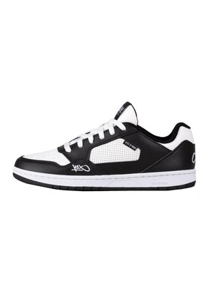 SWEEP - Trainers - black