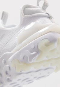 Nike Sportswear Tenisky - white