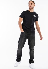 Lonsdale NORMALE PASSFORM WHITENESS - Trükipildiga T-särk - black white