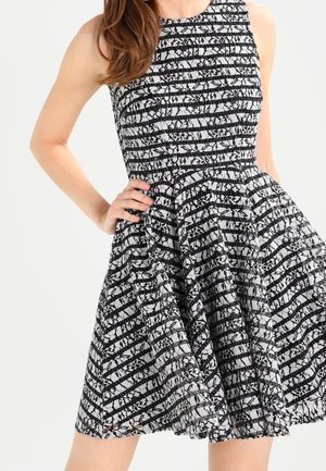 Freizeitkleid - black