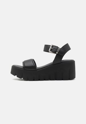 Tamaris, Sandales à plateforme - black