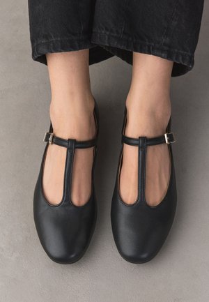 Next, REGULAR FIT - FOREVER COMFORT  - Klassischer Ballerina - black
