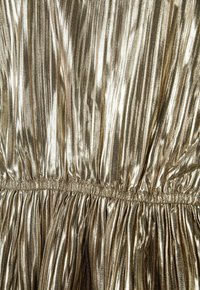 MINOTI TAPERED AT THE WAIST - Koktailové šaty/večierkové šaty - gold coloured