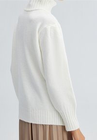 Touché Privé Sweter