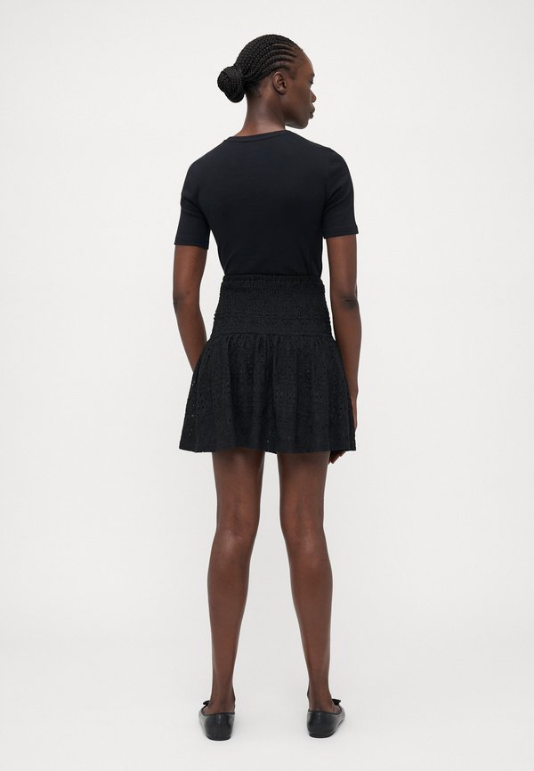 ONLLUZ 2 WEAR - Top3