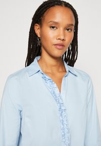 Mos Mosh SYBEL - Gombos blúz - cashmere blue