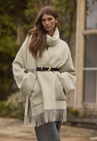 Next HAND SEWN RICH SET - Klassischer Mantel - cream