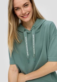 s.Oliver MIT HALBLANGEN ÄRMELN - T-Shirt print - minze