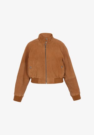 Barna antilop bomberdzseki magas gallérral, elöl cipzáras záródással, oldalzsebekkel és bordázott mandzsettákkal, valamint szegéllyel. Simább textúrájú, testhezálló kialakítású.