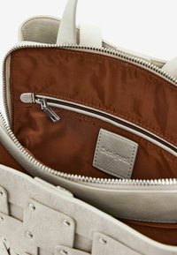 Desigual Hátizsák - brown